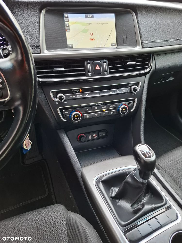 Kia Optima 1.7 CRDI M - 11