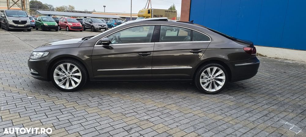 Volkswagen Passat CC 2.0 TDI BlueMotion Technology DSG Exclusive - 9