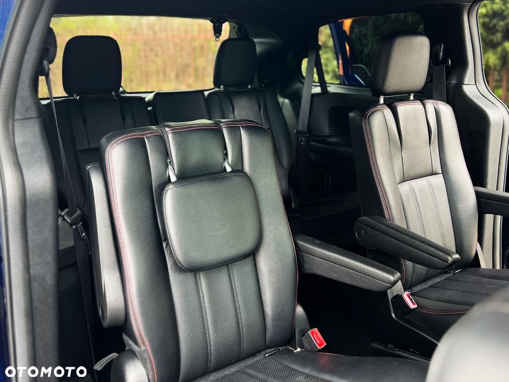 Dodge Grand Caravan 3.8 SXT - 13