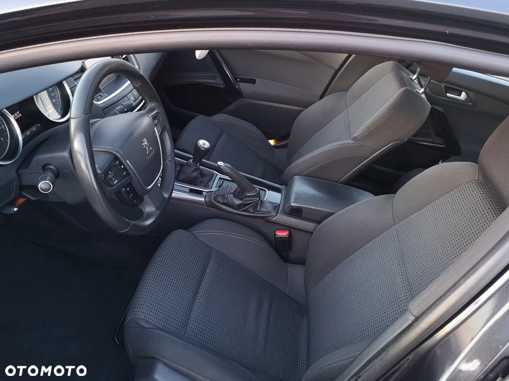 Peugeot 508 1.6 e-THP Active S&S - 5