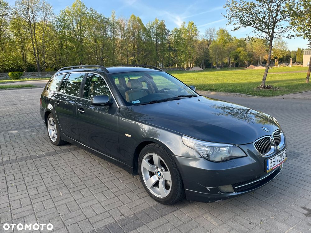 BMW Seria 5 525d Touring - 5