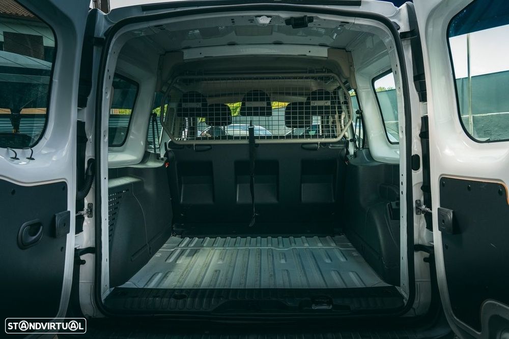 Renault Kangoo E-Tech - 12