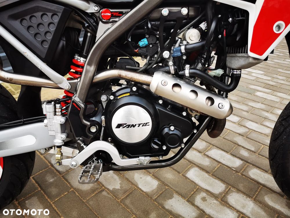 Fantic Inny - 11