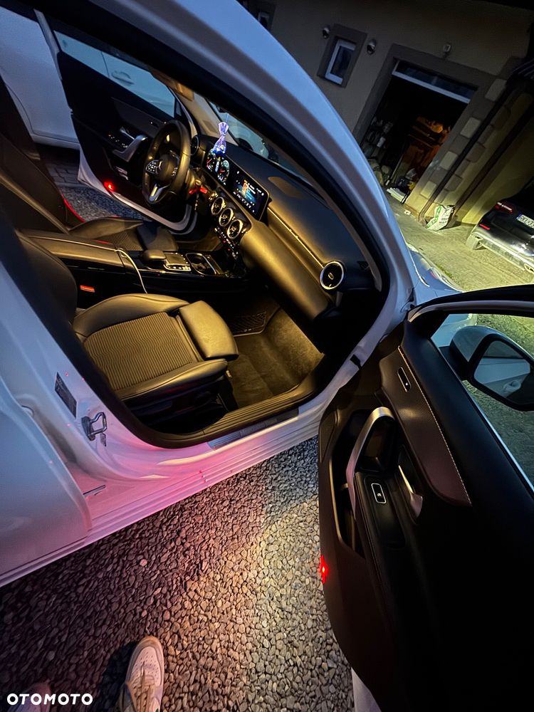 Mercedes-Benz Klasa A 220 7G-DCT Style - 19