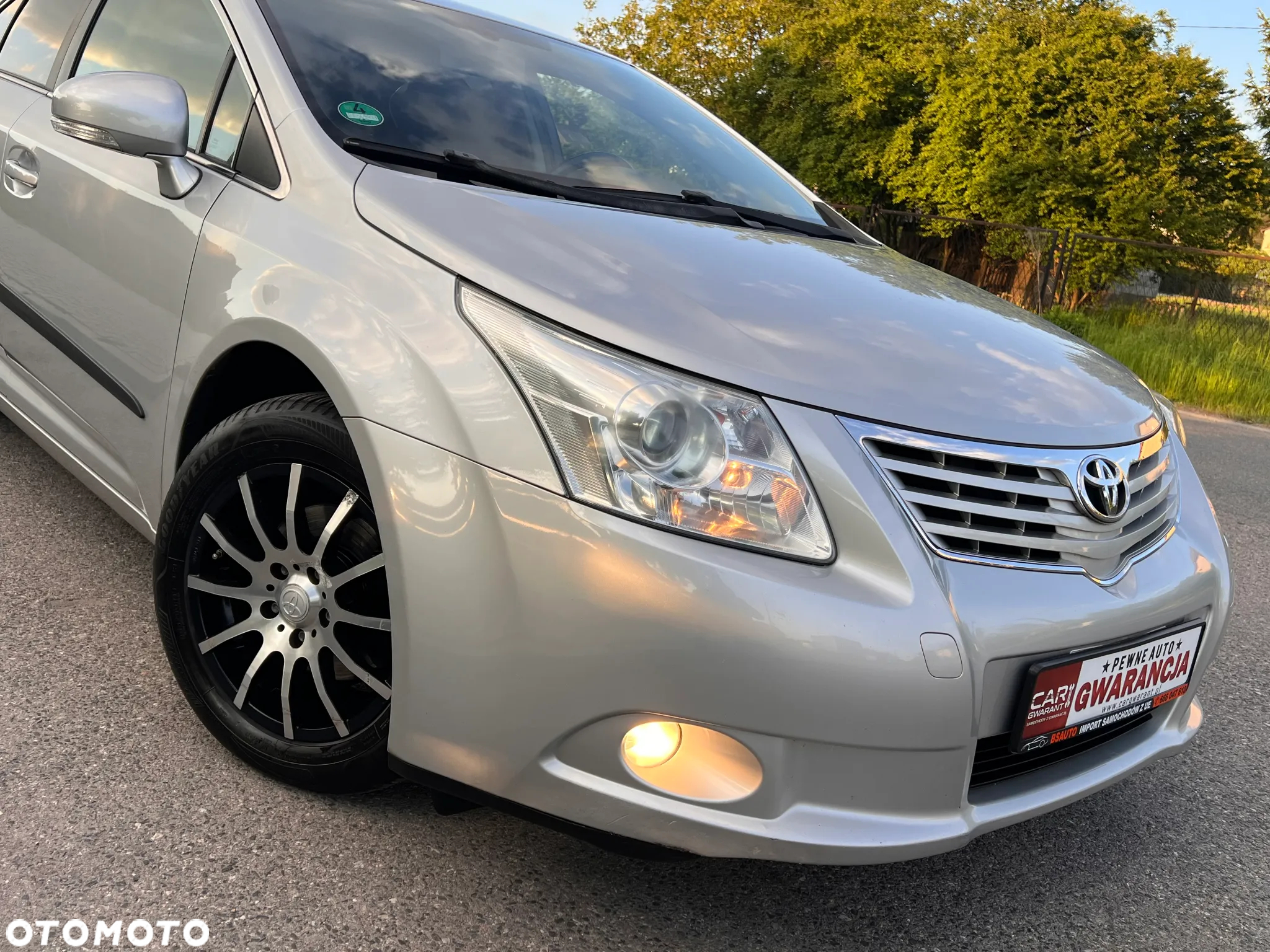 Toyota Avensis 1.8 Luna - 11