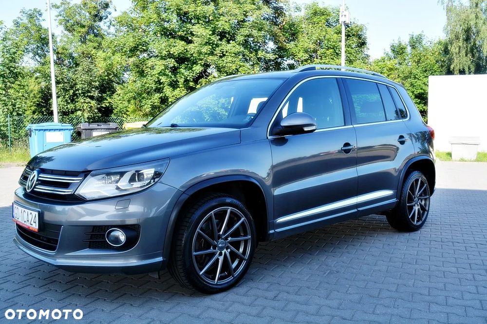 Volkswagen Tiguan 2.0 TDI DPF 4Motion BlueMotion Technology DSG Sport & Style - 22