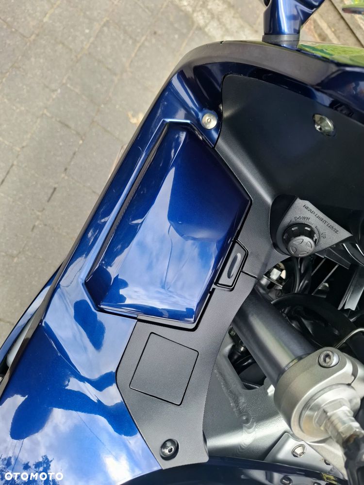 Yamaha FJR - 14