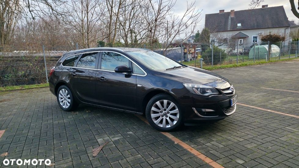 Opel Astra 1.6 CDTI DPF ecoFLEX TourerStart/Stop ENERGY - 4
