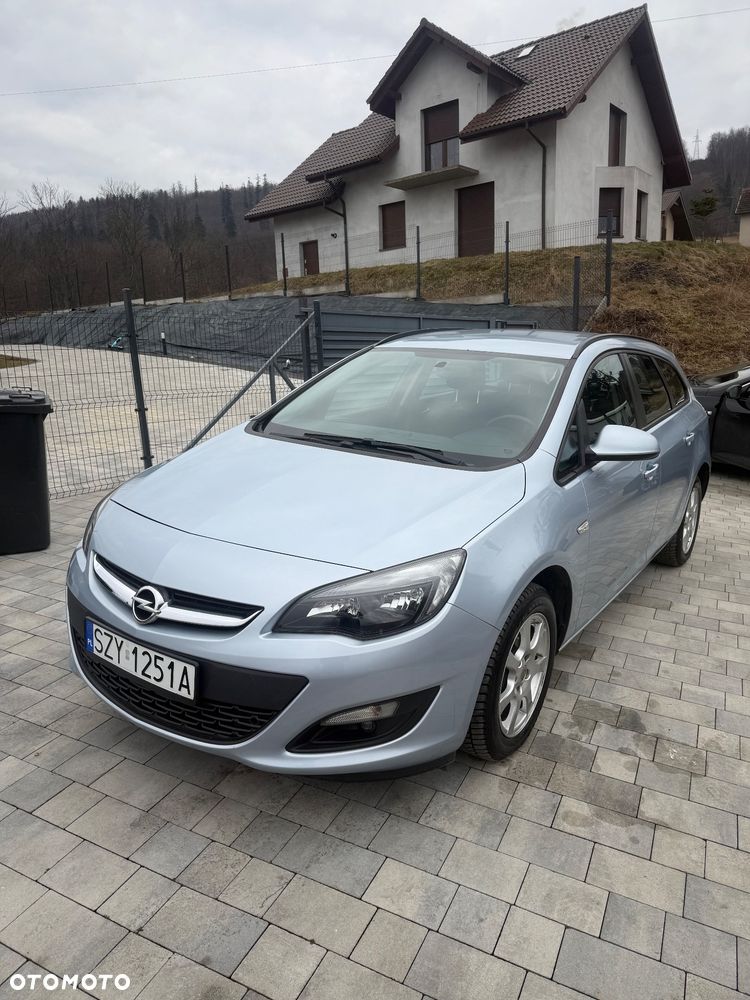 Opel Astra 2.0 CDTI Cosmo - 1