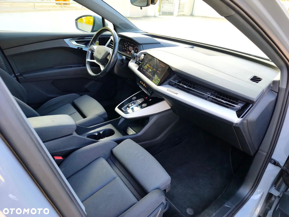 Audi Q4 e-tron - 21
