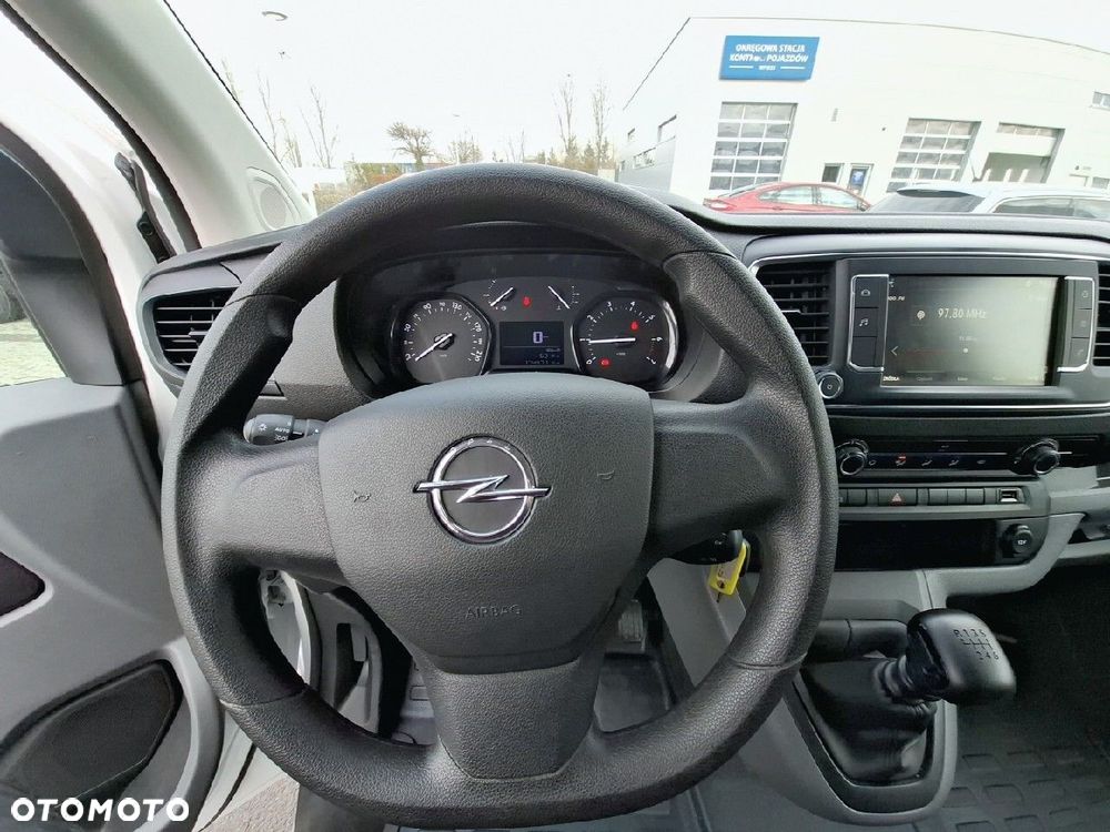 Opel Vivaro - 14