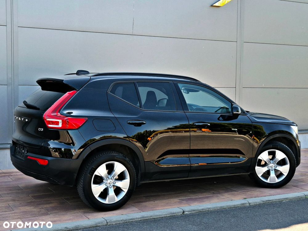 Volvo XC 40 D3 Momentum Pro - 16