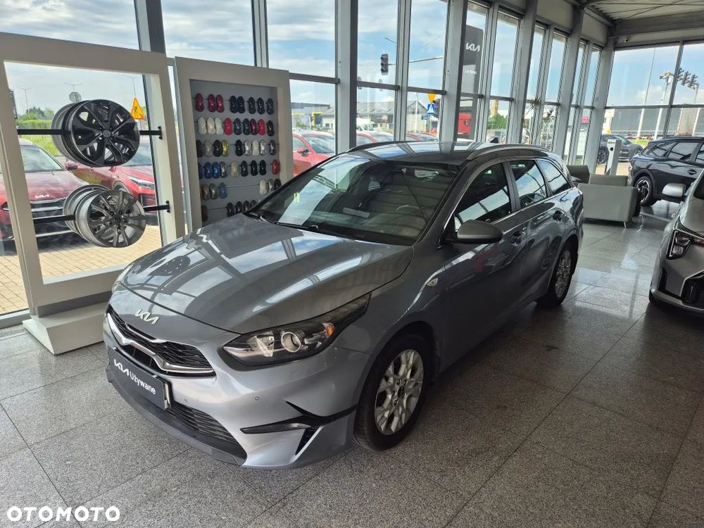 Kia Ceed 1.5 T-GDI M - 2