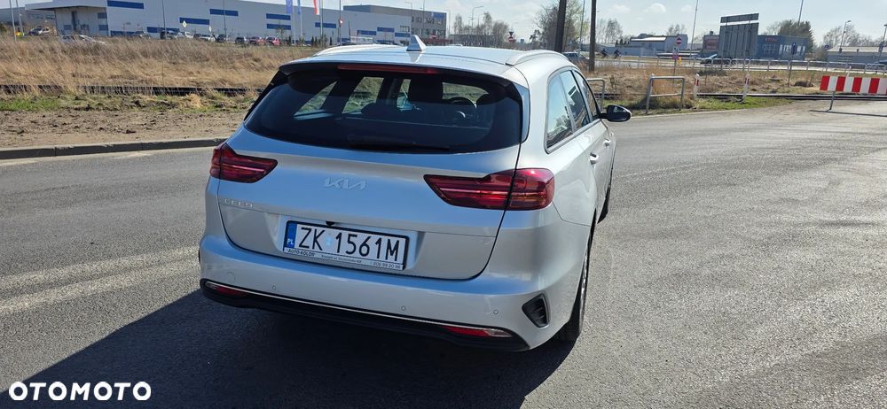 Kia Ceed 1.0 T-GDI ISG Dream-Team Edition - 6