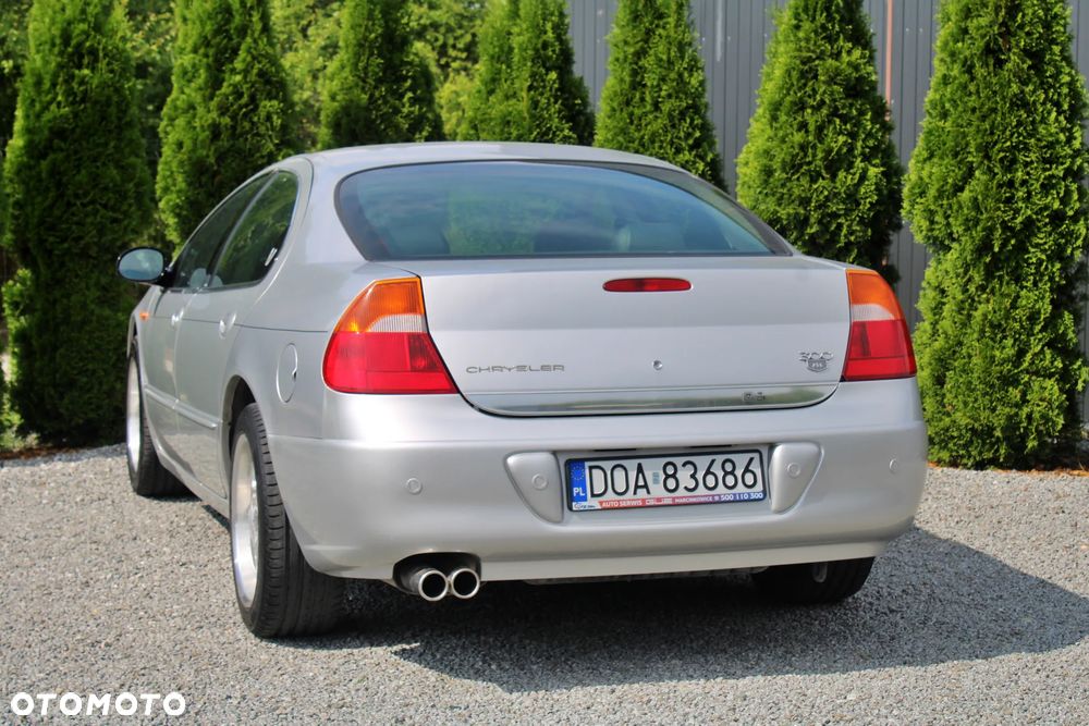 Chrysler 300M - 15