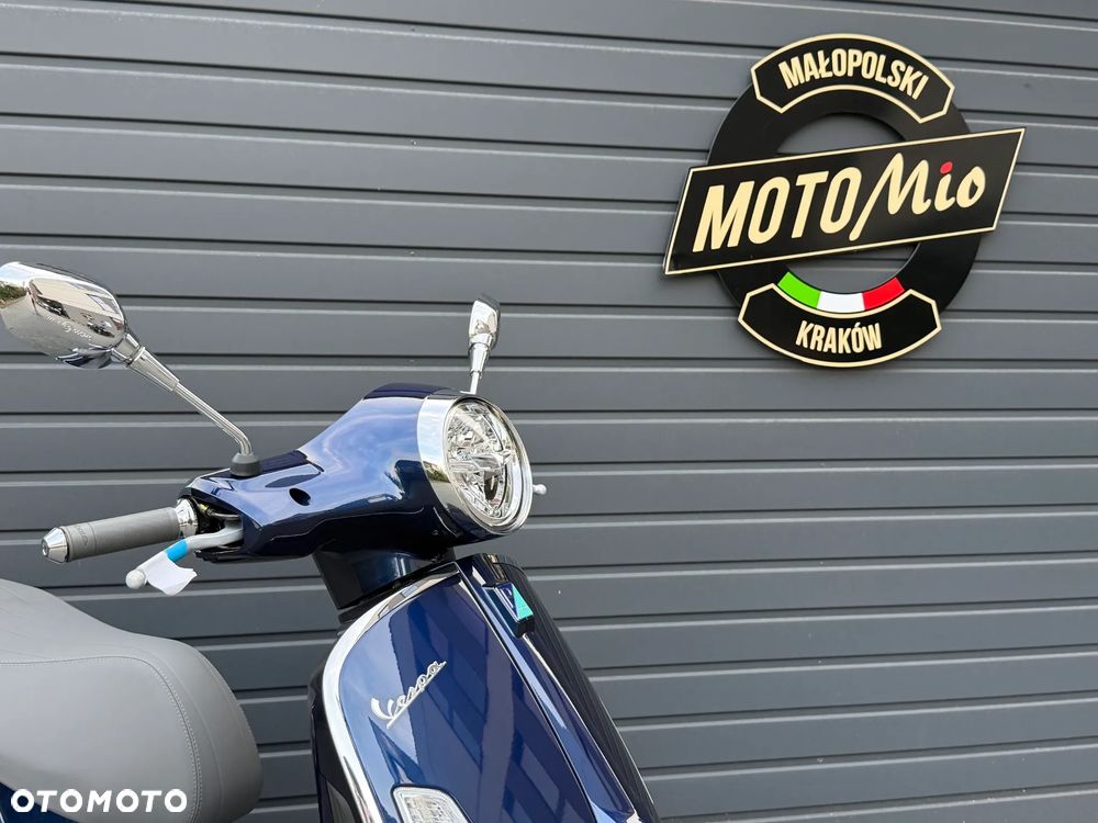 Vespa GTS - 7