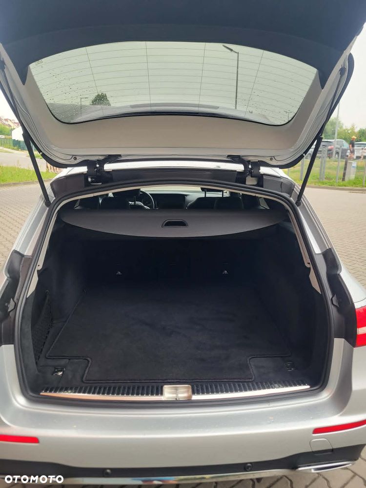 Mercedes-Benz Klasa E 220 d 9G-TRONIC AMG Line - 15