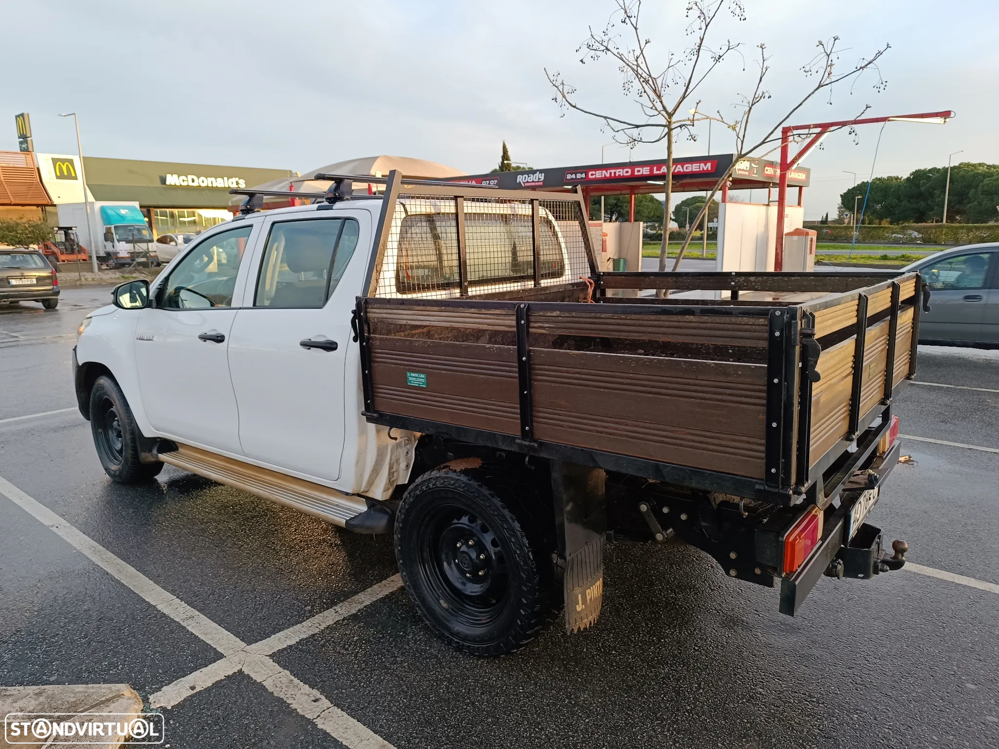 Toyota Hilux 4x4 IVA dedutível - 2