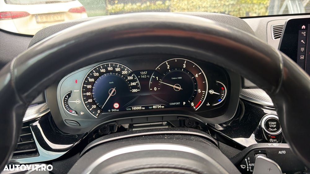 BMW Seria 5 520d xDrive AT - 7