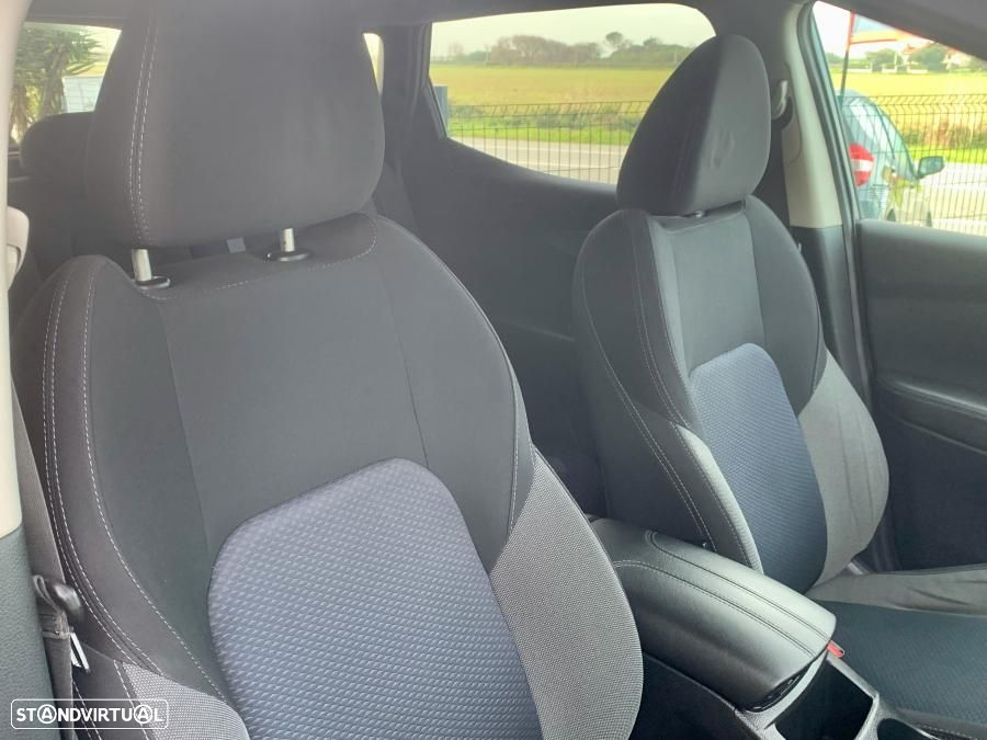 Nissan Qashqai 1.5 dCi N-Connecta J18 - 6