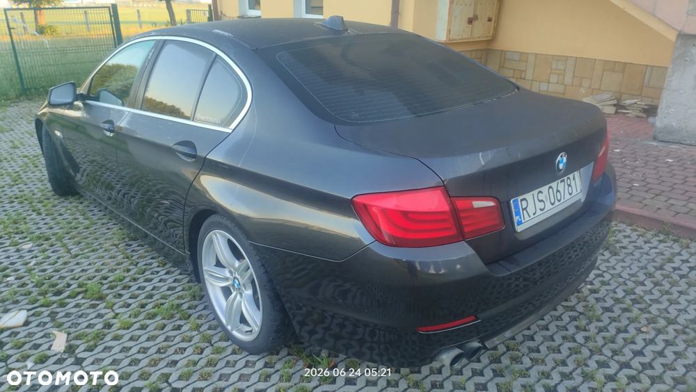 BMW Seria 5 520d Luxury Line - 4
