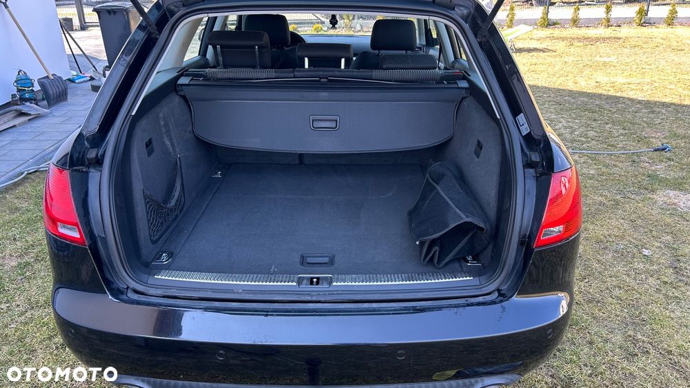 Audi A4 Avant - 38