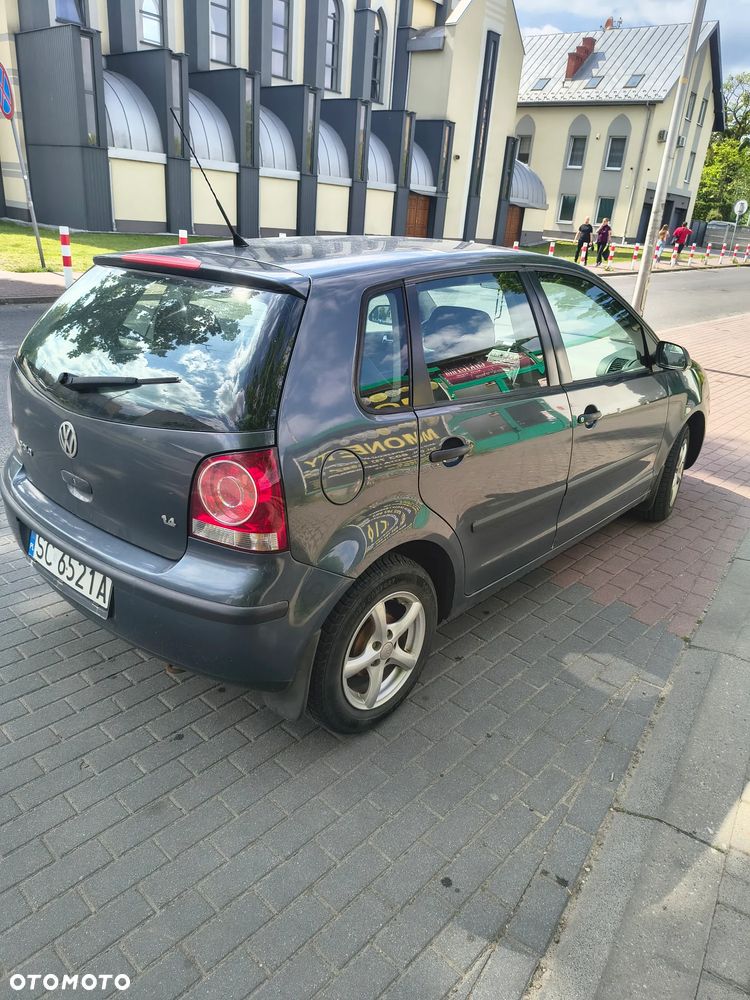 Volkswagen Polo 1.4 16V Comfortline - 3