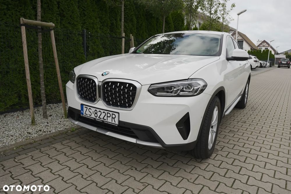 BMW X4 xDrive20i sport - 11