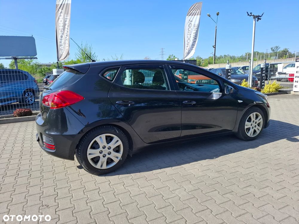 Kia Ceed 1.4 M - 24