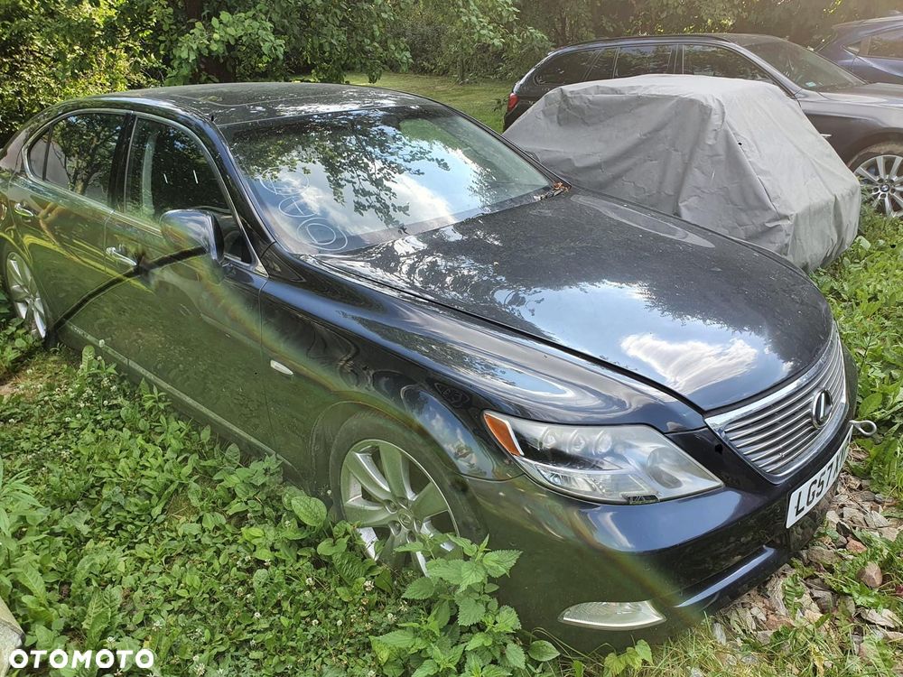 Lexus LS 600h L Prestige - 2