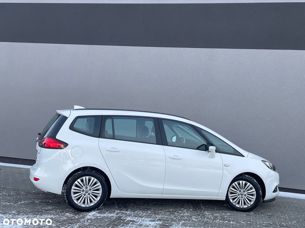 Opel Zafira - 13
