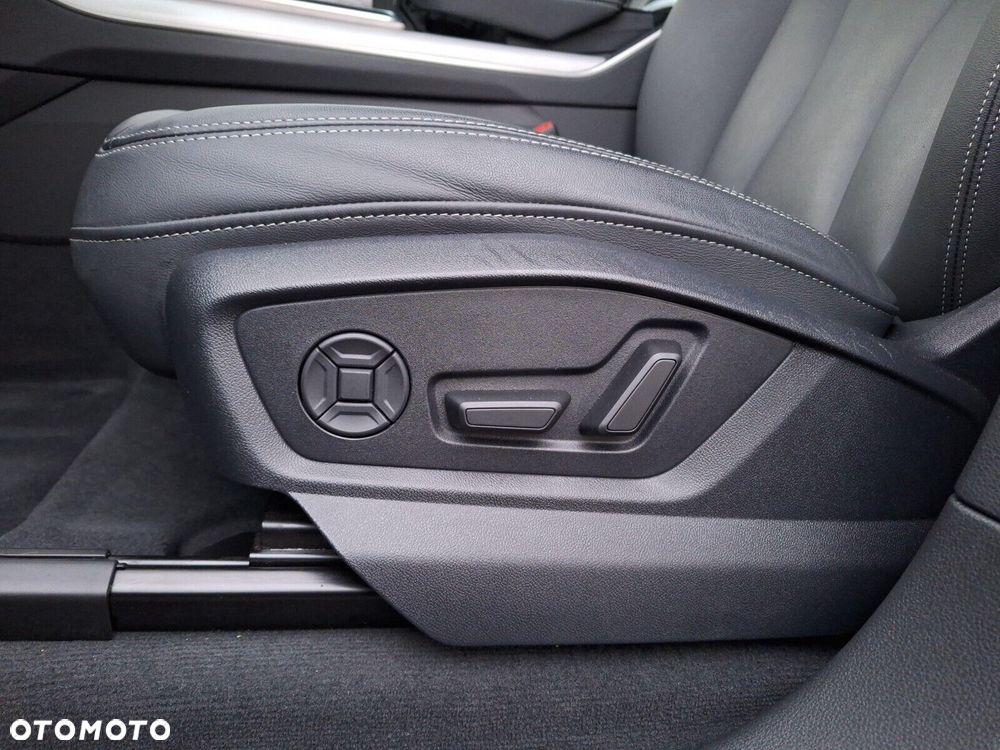 Audi Q8 - 16