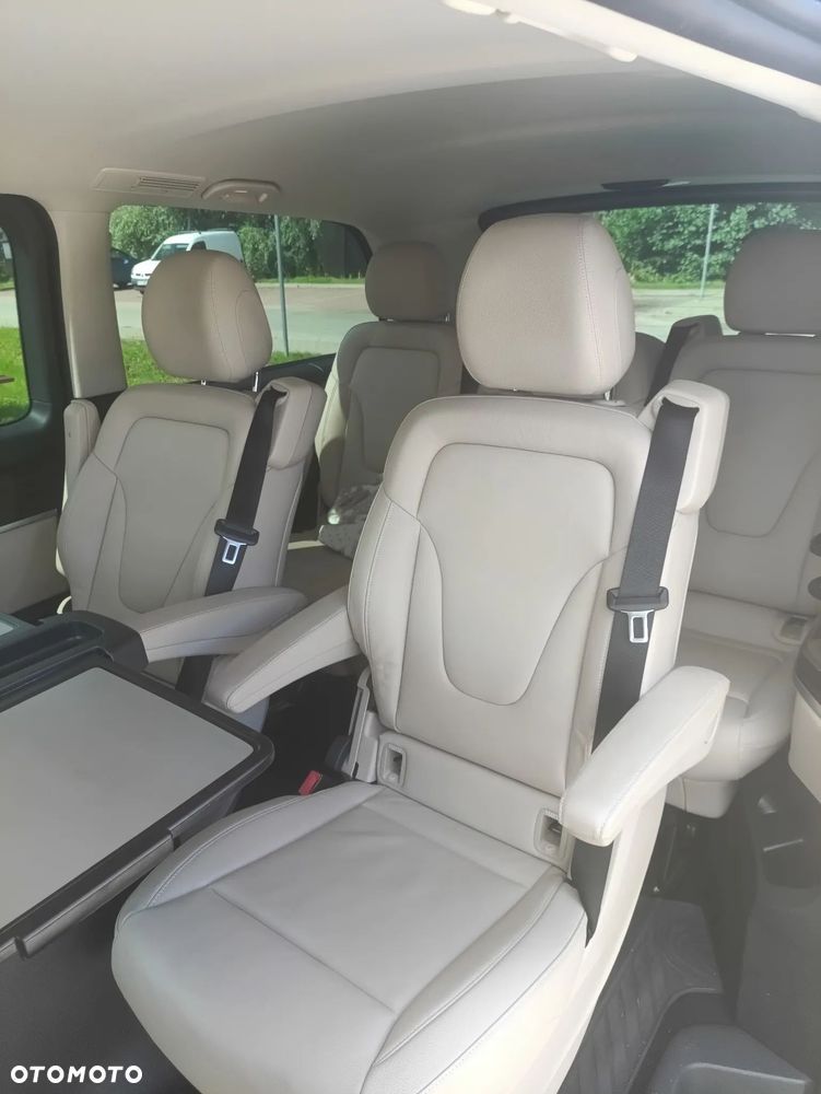 Mercedes-Benz Klasa V 250 d Avantgarde 9G-Tronic (d³ugi) - 11