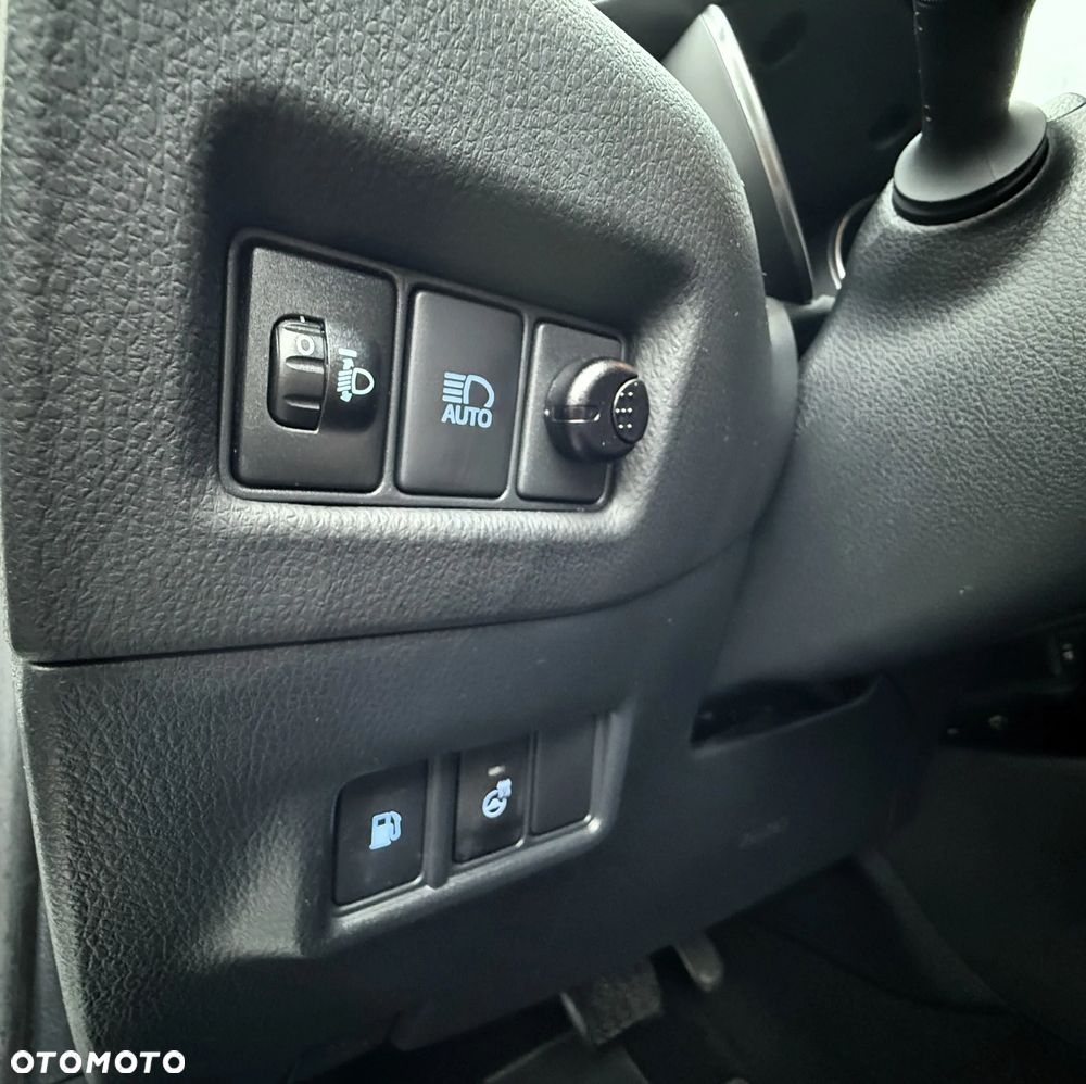 Toyota C-HR 2.0 Hybrid Style - 32