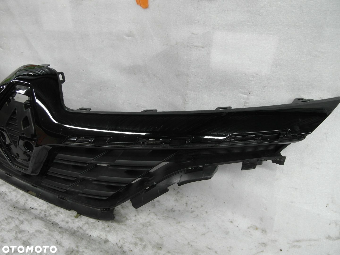 RENAULT CAPTUR II 19- CAŁY GRILL ATRAPA - 3