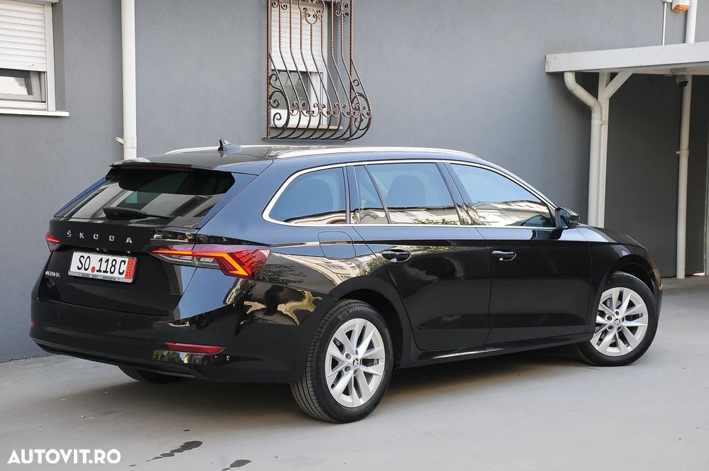 Skoda Octavia 2.0 TDI DSG Premium Edition - 3