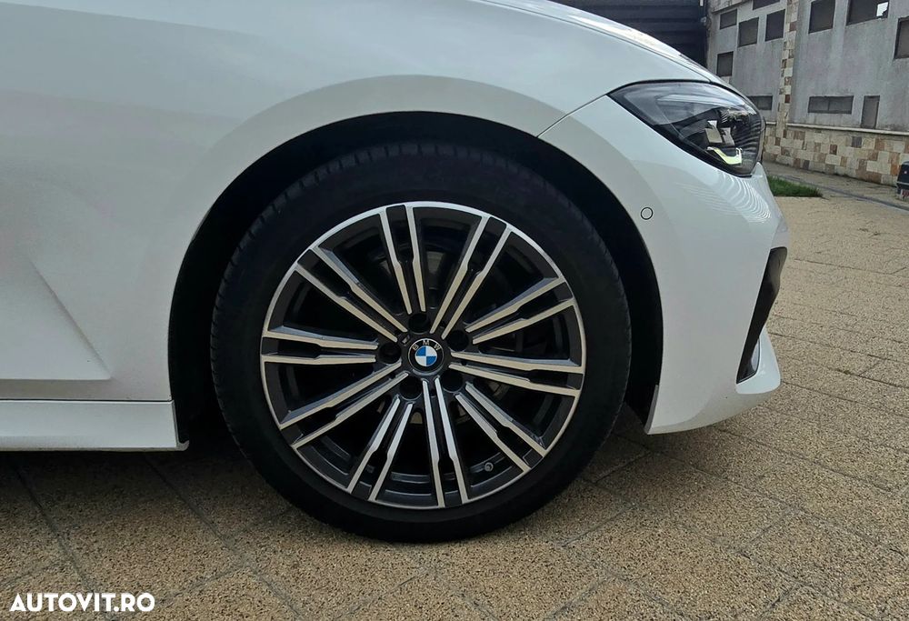 BMW Seria 3 320d xDrive Aut. M Sport - 15
