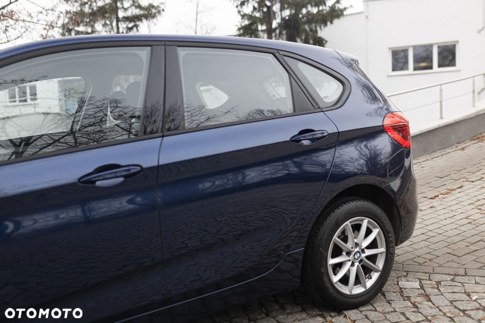 BMW Seria 2 218d Advantage - 4