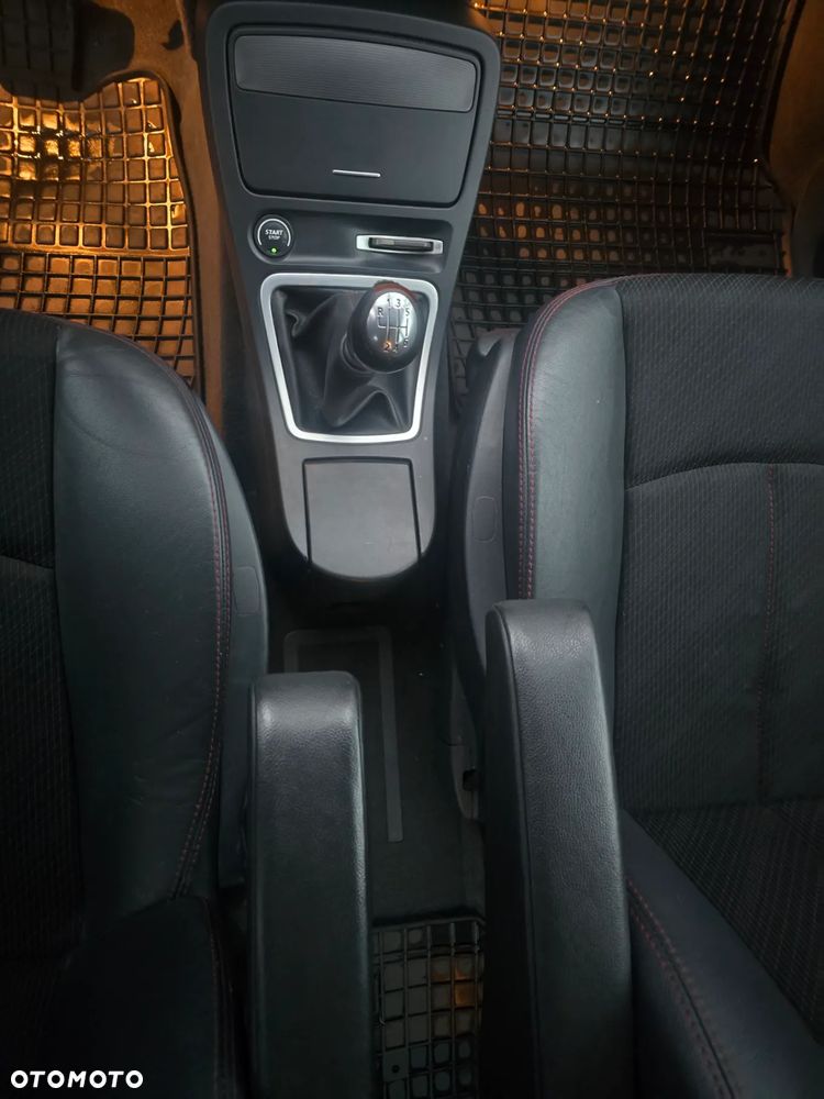 Renault Espace 2.0 Dynamique - 26