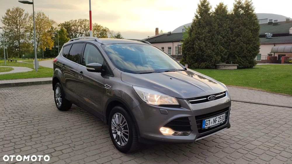 Ford Kuga 1.6 EcoBoost 2x4 Individual - 3