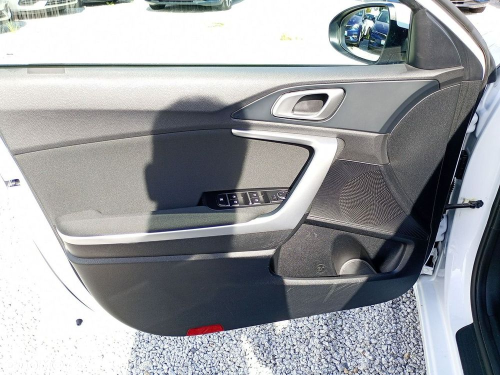 Kia Ceed 1.0 T-GDI M - 17