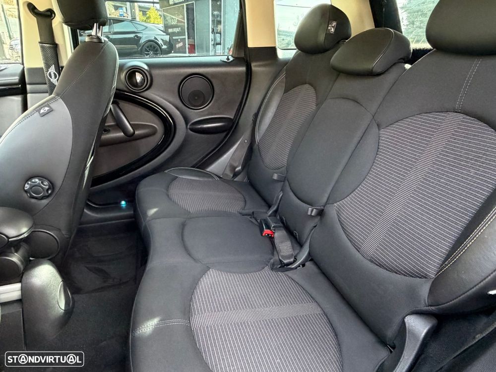 MINI Countryman Cooper SD ALL4 - 26