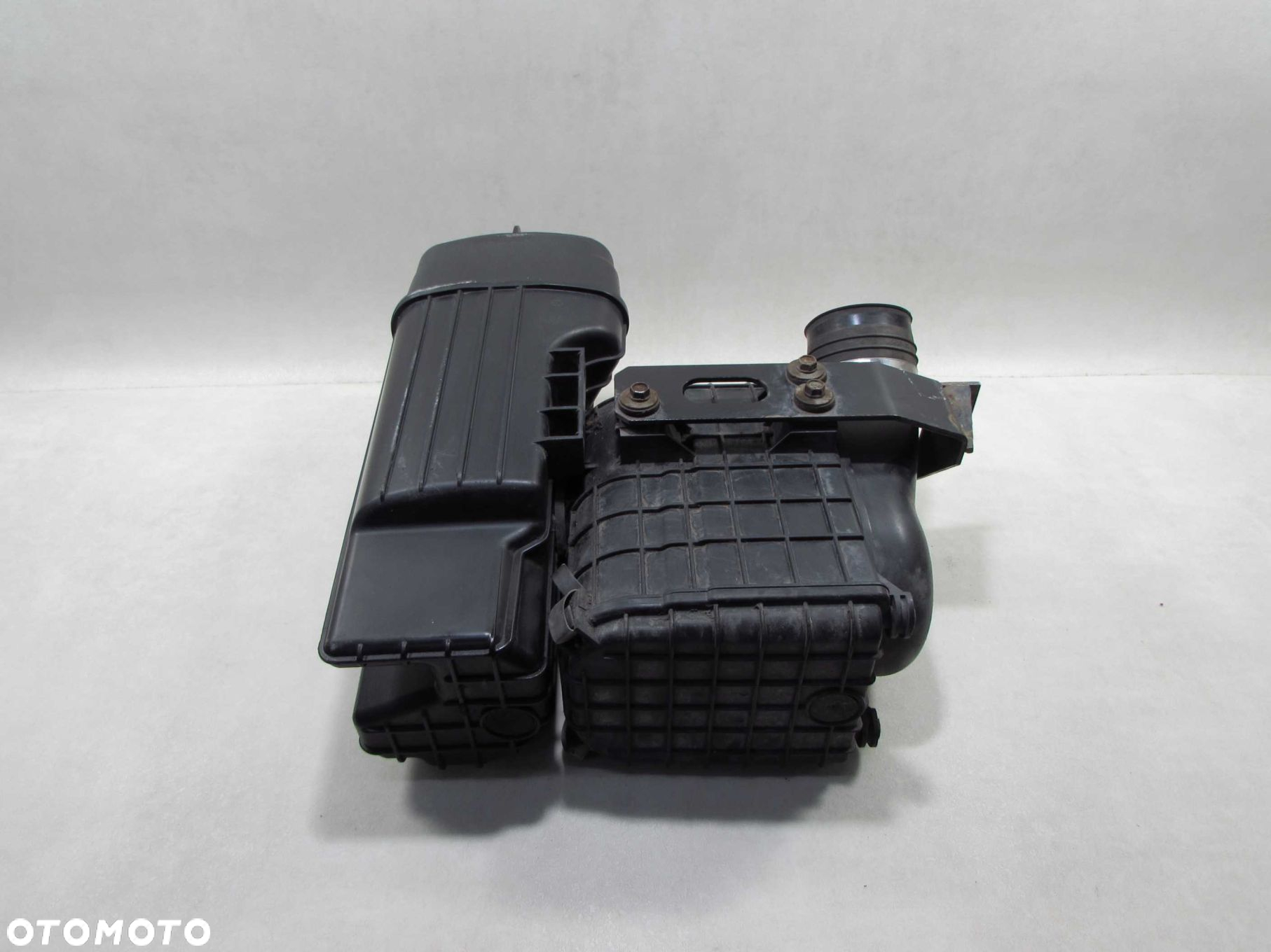 MITSUBISHI CANTER FUSO 7C15 3.0 E6 17R OBUDOWA FILTRA POWIETRZA ME422871 LAPACZ DOLOT 13-21 - 3