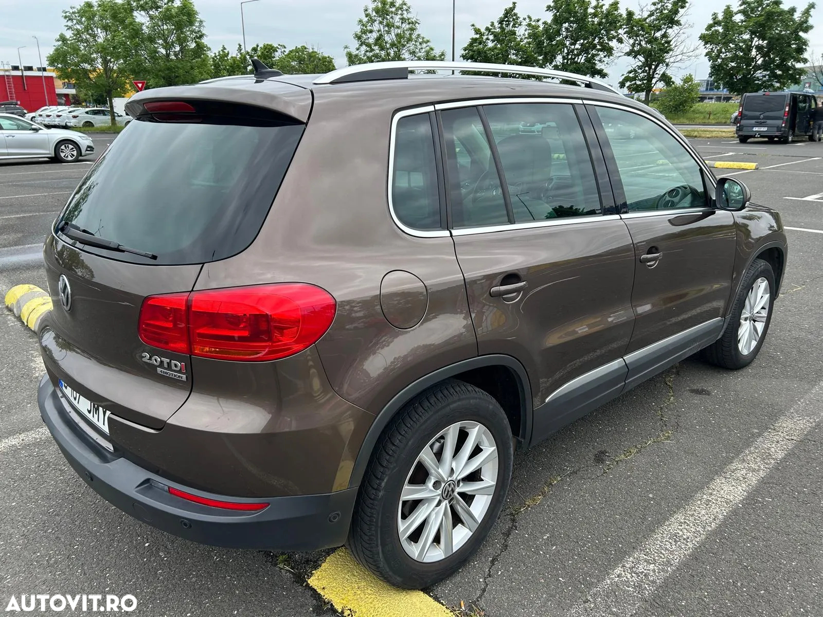 Volkswagen Tiguan 2.0 TDI 4Motion DSG BMT Track & Style - 3