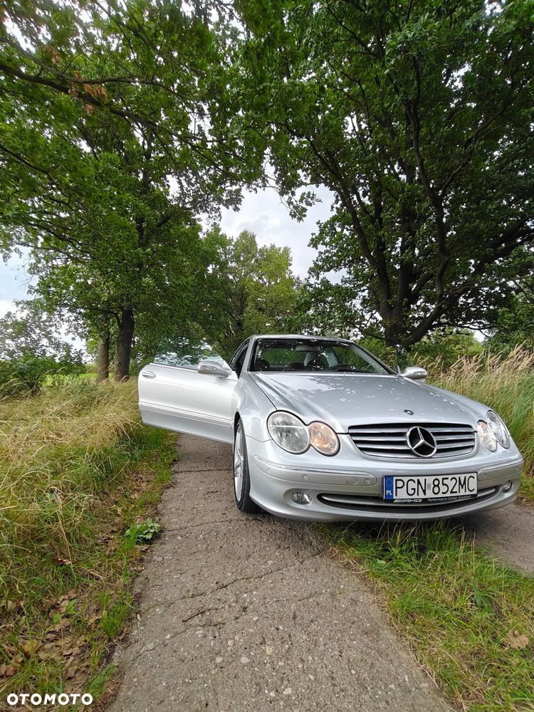 Mercedes-Benz CLK - 9