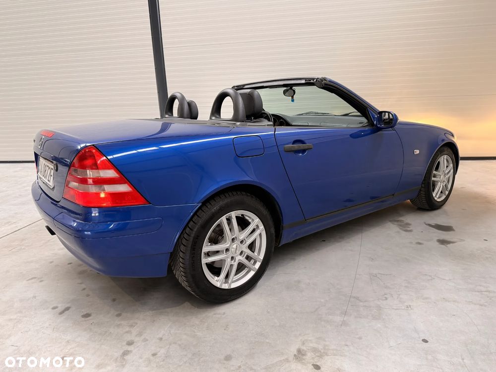 Mercedes-Benz SLK - 18