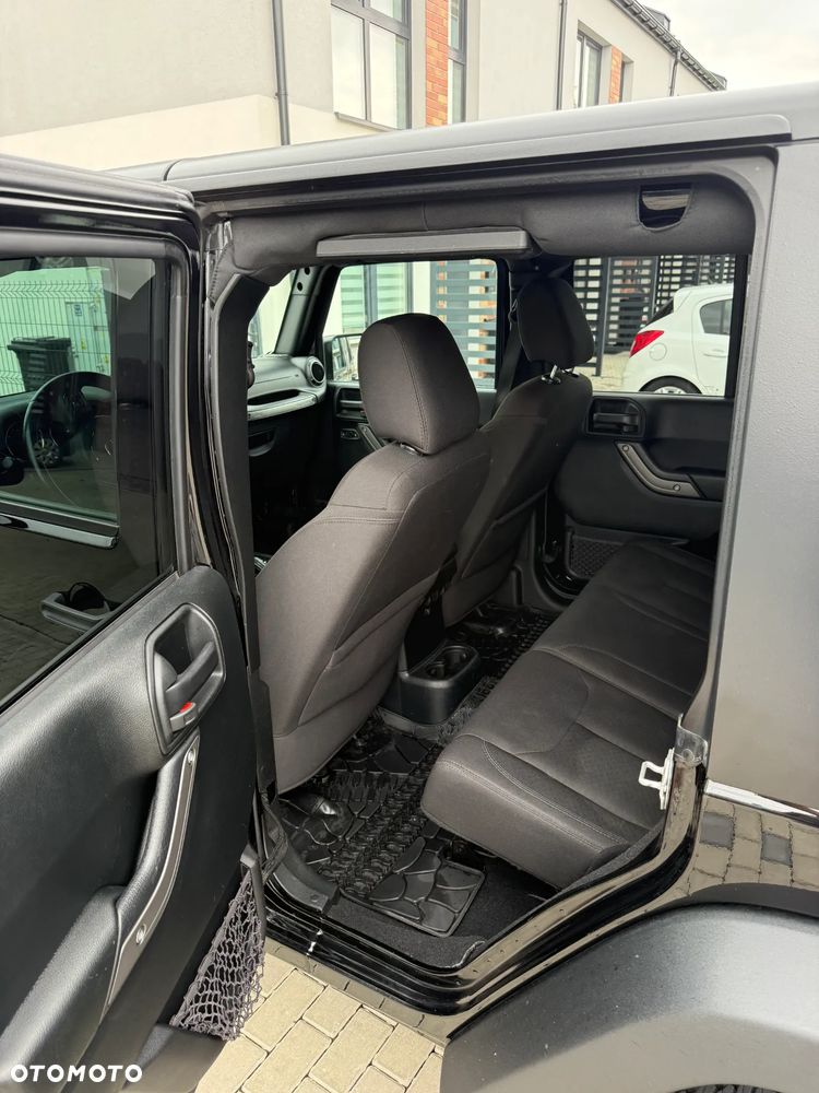 Jeep Wrangler Unlimited 3.6 Automatik JK Final Edition - 9