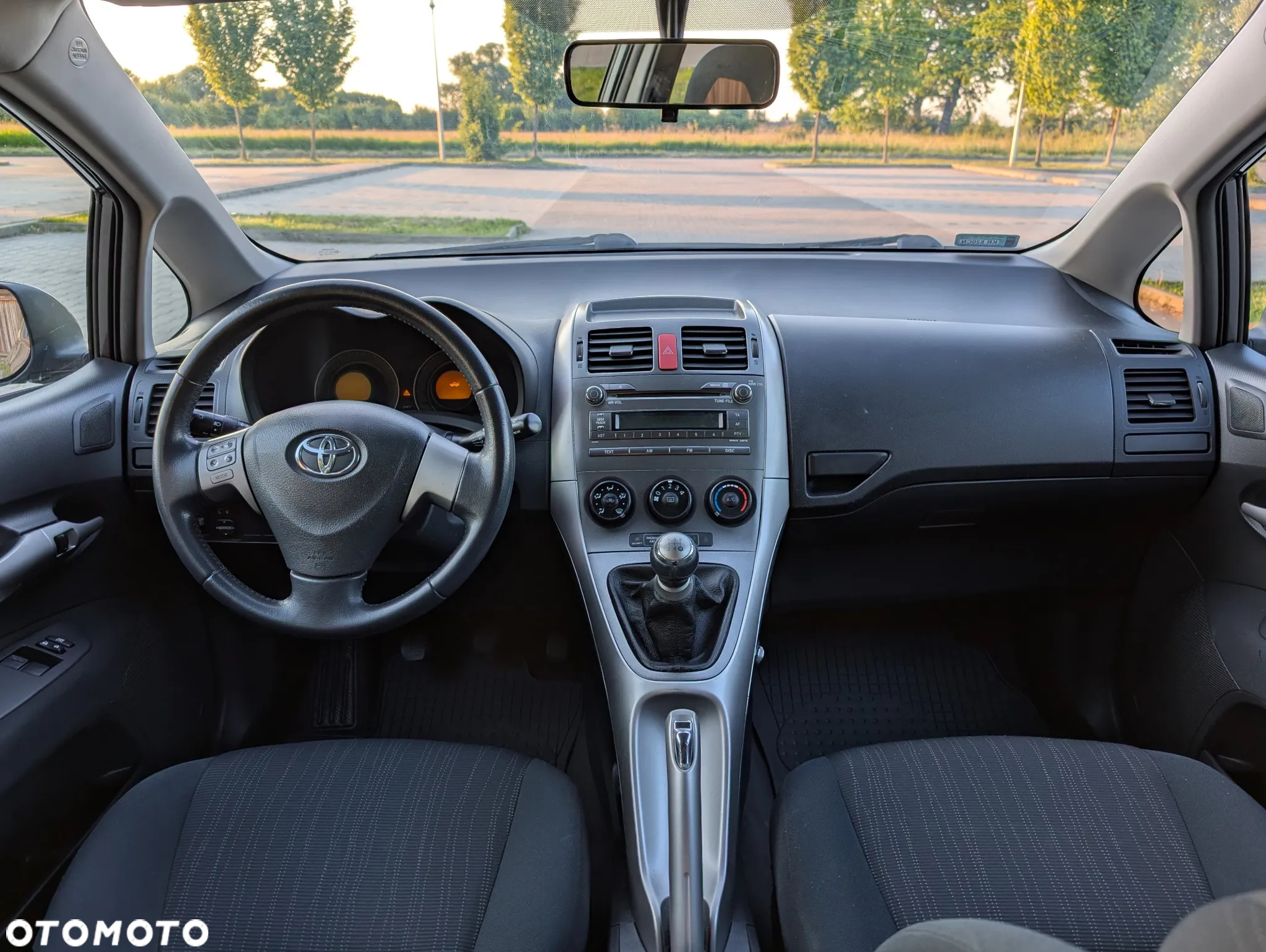 Toyota Auris 1.4 VVT-i Luna - 6
