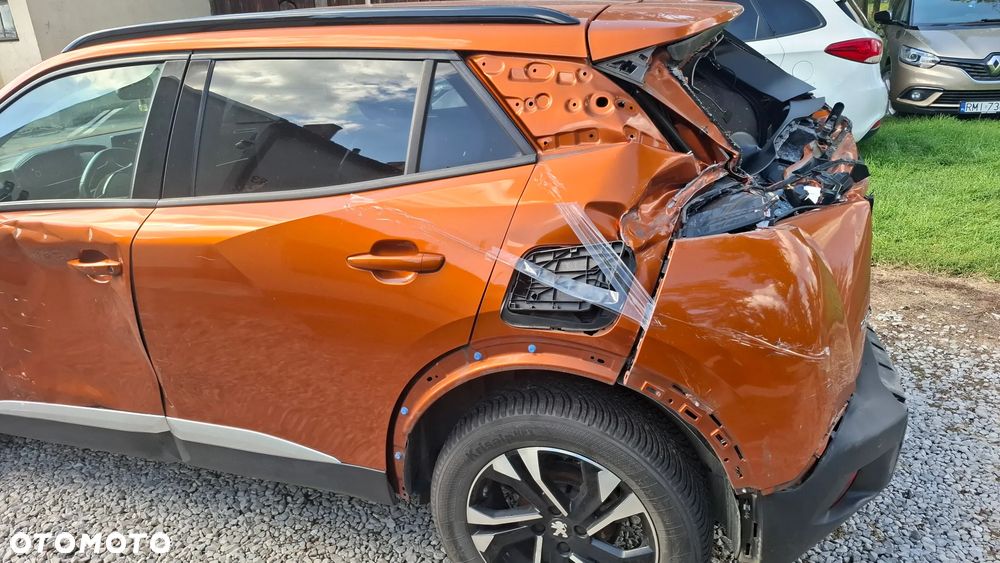 Peugeot 2008 - 4