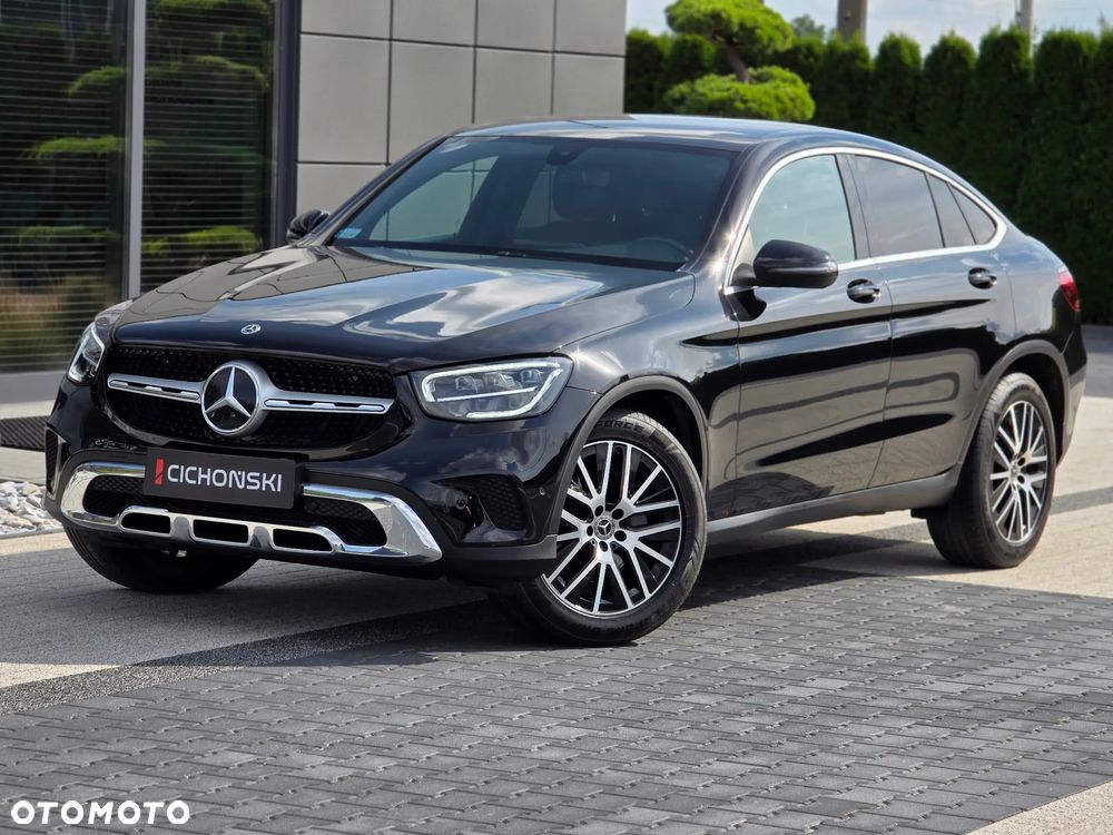 Mercedes-Benz GLC 200 4Matic 9G-TRONIC AMG Line - 2